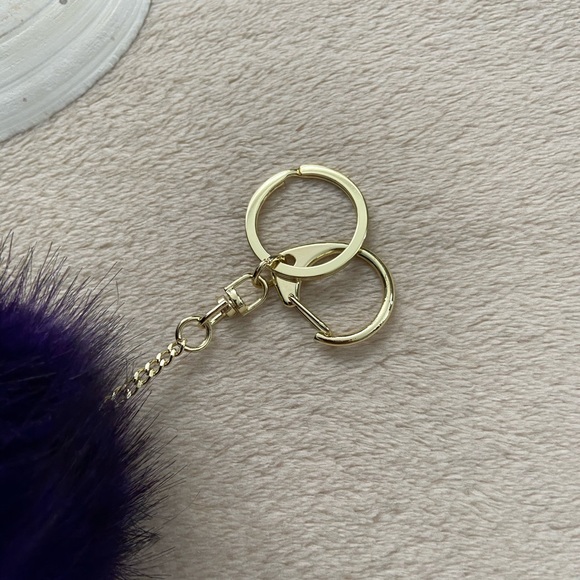 Keychain - Picture 3 of 3